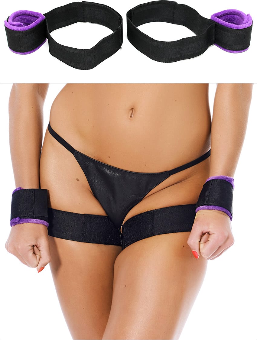 Rimba Soft Bondage | Paire de menottes avec attaches pour cuisses