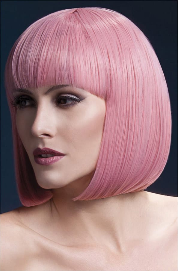 Fever Wigs Elise | Perruque avec une chevelure rose coupée au carré