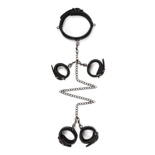 Coffret BDSM EasyToys (collier, menottes et attaches pour chevilles) Coffret BDSM EasyToys (collier, menottes et attaches pour chevilles)
